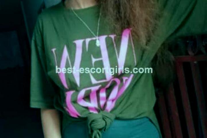 Naomi, 23 — Escort in Tsidje, Comoros
