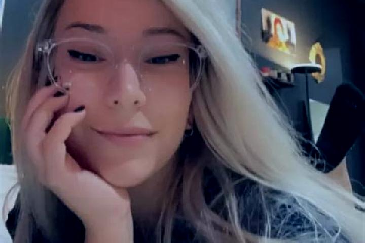 Naomi, 24, a blonde grey-eyed ebony companion based in Cimnago. Offering BDSM, Fetish, Dinner Date, Massage. Available for incall and outcall, overnight book...