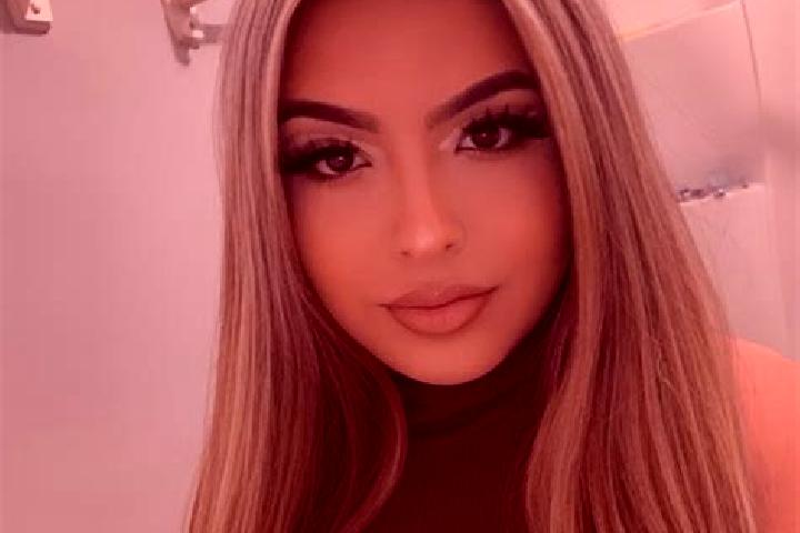 Naomi, 24, a blonde grey-eyed latina companion based in Orshivtsi. Offering Roleplay, Girlfriend Experience, OWO. Available for incall and outcall, day and e...