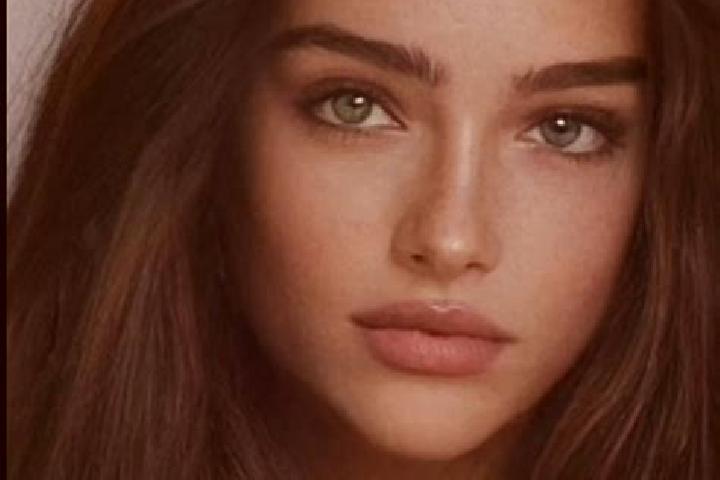 Naomi, 24, a chestnut grey-eyed caucasian companion based in Dasu. Offering Massage, Duos, 69. Available for incall and outcall, day and evening dates.
