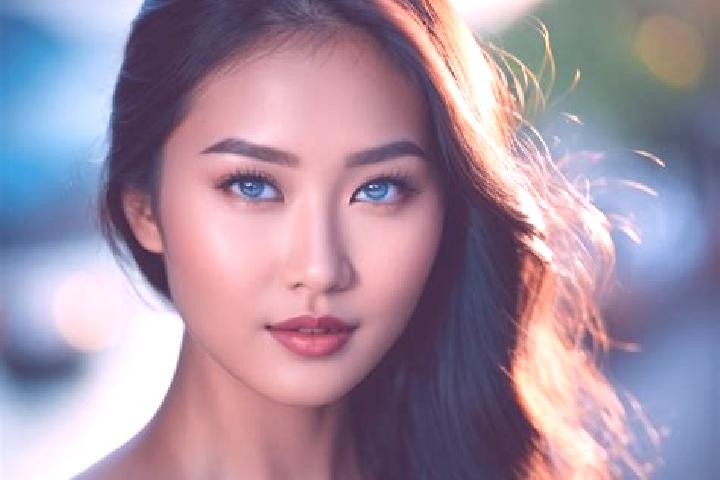 Naomi, 24, a dark blonde blue-eyed asian companion based in Navas del Rey. Offering Tantra, Couples, Roleplay. Available for incall and outcall, day and even...