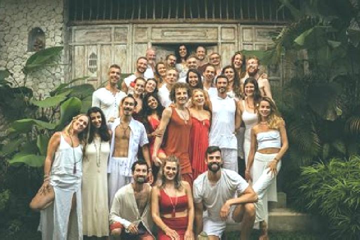 Naomi, 24, a red dark-eyed ebony companion based in Rock Hole. Offering 69, Roleplay, Striptease, Travel Companion, Tantra. Available for incall and outcall,...