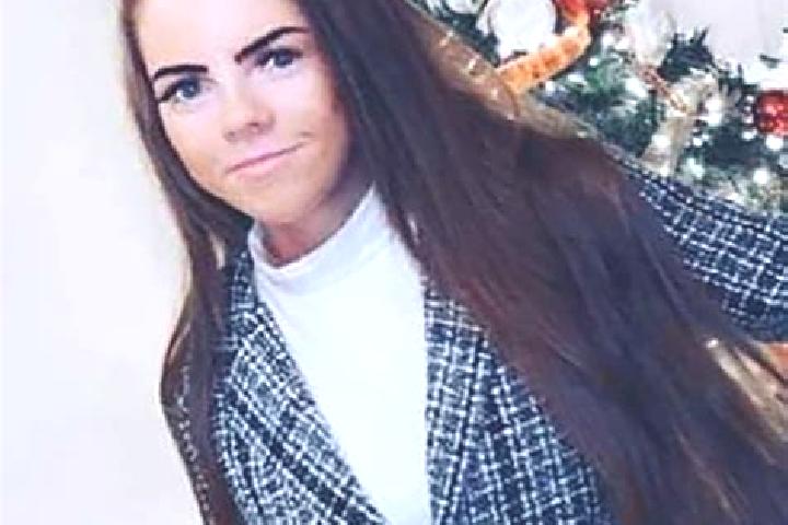 Naomi, 24 — Escort in Jobstown, Ireland