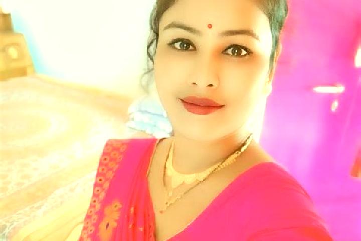 Naomi, 24 — Escort in Niz-Hajo, India