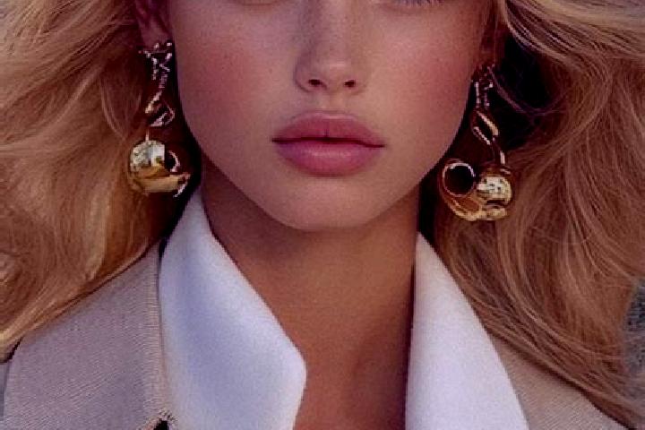 Naomi, 25, a blonde amber-eyed ebony companion based in Anta. Offering Tantra, Overnight, Prostate Massage, Dinner Date. Available for incall and outcall, da...