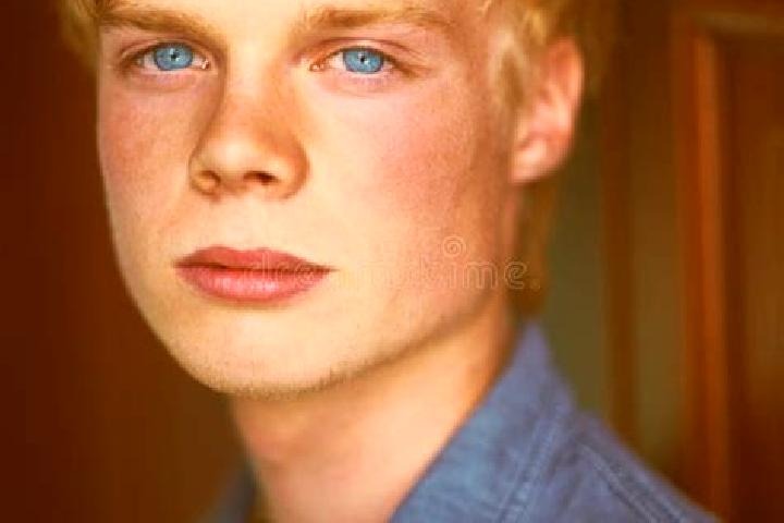 Naomi, 25, a blonde blue-eyed caucasian companion based in Kellau. Offering Roleplay, Girlfriend Experience, Striptease, Party Girl. Available for incall and...