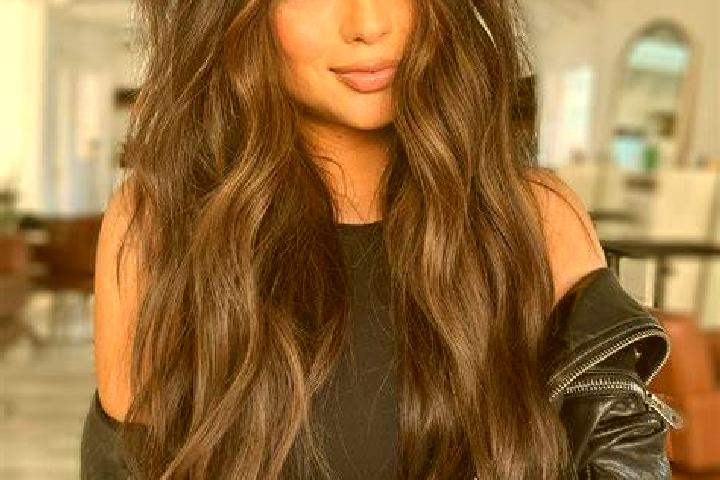 Naomi, 25, a brunette dark-eyed ebony companion based in Shuining. Offering BDSM, Girlfriend Experience, GFE, Fetish. Available for incall and outcall, day a...