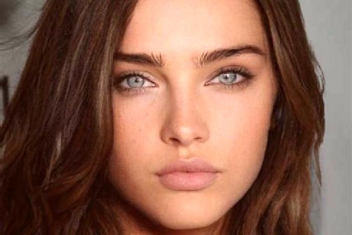 Naomi, 25, a brunette green-eyed mixed companion based in Dodenburg. Offering Roleplay, CIM, Domination. Available for incall and outcall, day and evening da...