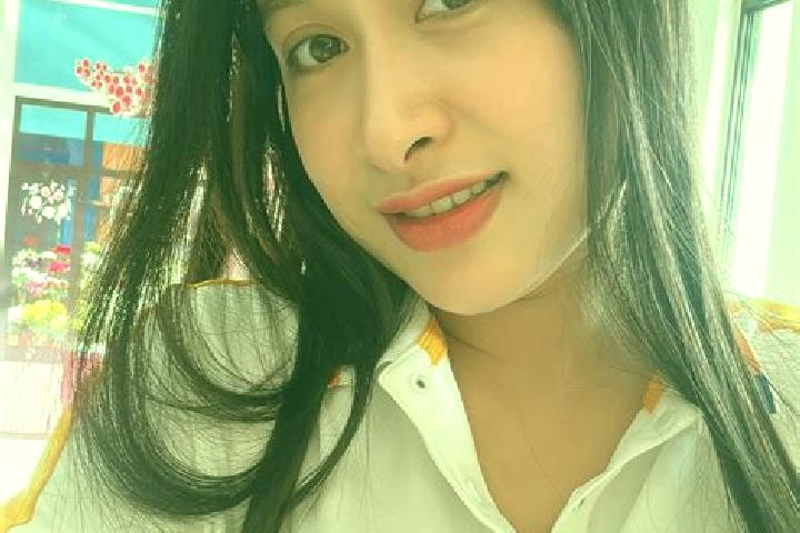 Naomi, 25 — Escort in Long My, Vietnam