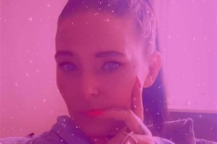 Naomi, 25 — Escort in Suffolk, United States