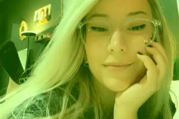 Naomi, 26, a blonde grey-eyed asian companion based in Loimaa. Offering Roleplay, Couples, Tantra, Duos. Available for incall and outcall, day and evening da...