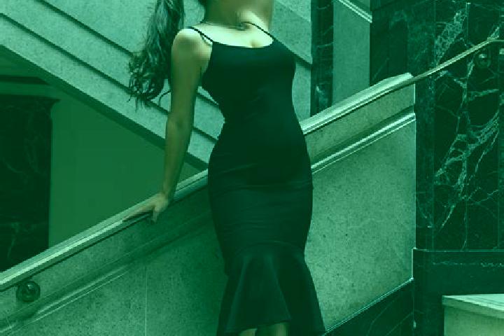 Naomi, 26, a brunette amber-eyed latina companion based in Fieni. Offering Couples, Striptease, CIM, A-Level. Available for incall and outcall, day and eveni...