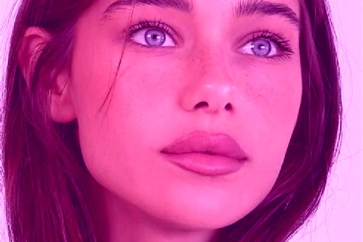 Naomi, 26, a brunette blue-eyed slavic companion based in Gunungpapan. Offering OWO, Tantra, BDSM, Prostate Massage. Available for incall and outcall, day an...