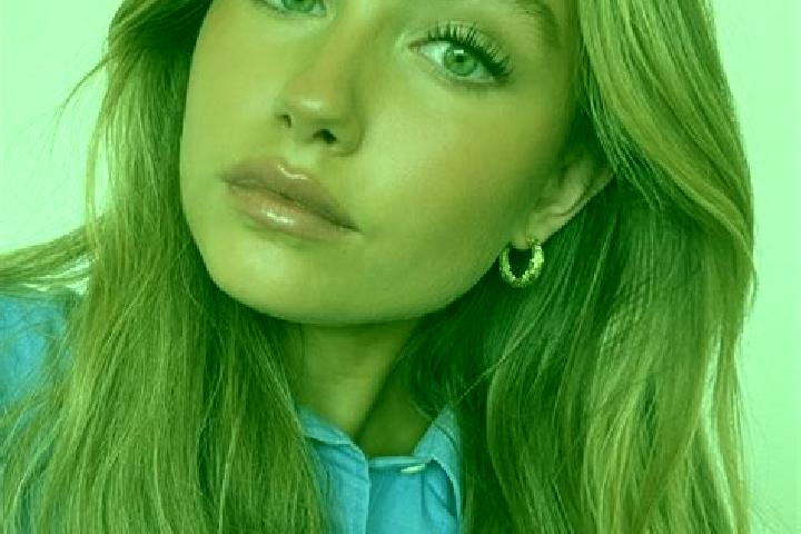 Naomi, 26, a dark blonde green-eyed ebony companion based in Montpon-Menesterol. Offering Overnight, Massage, A-Level, GFE. Available for incall and outcall,...