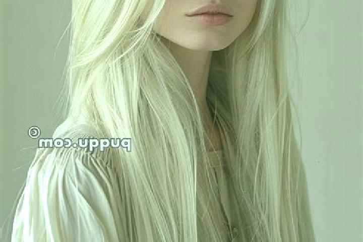Naomi, 26, a platinum blonde blue-eyed european companion based in Corullon. Offering Domination, A-Level, GFE. Available for incall and outcall, overnight b...