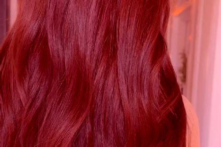 Naomi, 26, a red brown-eyed caucasian companion based in Lafigue. Offering BDSM, Tantra, Roleplay. Available for incall and outcall, day and evening dates.