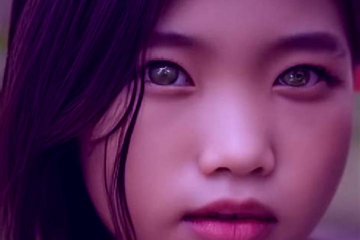 Naomi, 26, a red green-eyed asian companion based in Kombai. Offering Domination, BDSM, Roleplay. Available for incall and outcall, day and evening dates.