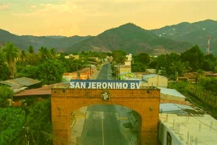 Naomi, 26 — Escort in San Jeronimo de los Jarros, Mexico