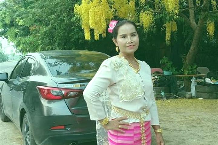 Naomi, 26 — Escort in Si Samrong, Thailand