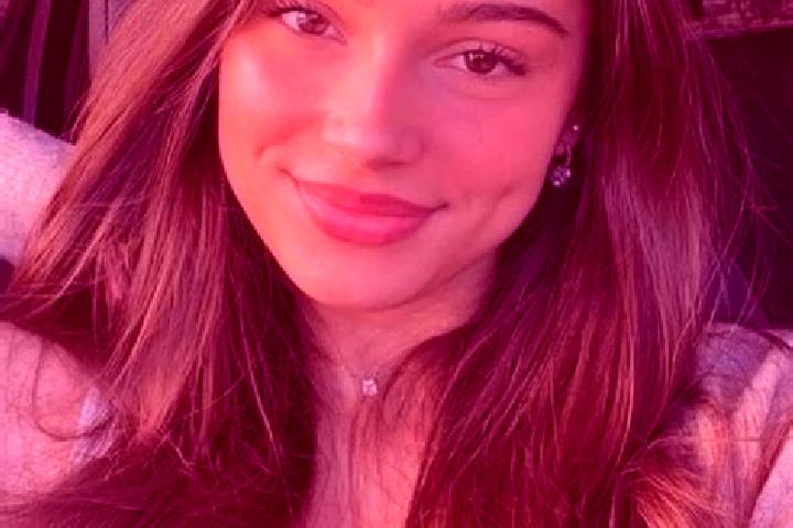 Naomi, 27, a brunette hazel-eyed slavic companion based in Shiraoka. Offering Travel Companion, Couples, CIM. Available for incall and outcall, overnight boo...