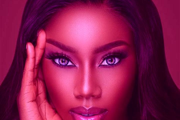Naomi, 27, a chestnut blue-eyed ebony companion based in Katra. Offering GFE, Massage, Party Girl, Dinner Date. Available for incall and outcall, day and eve...