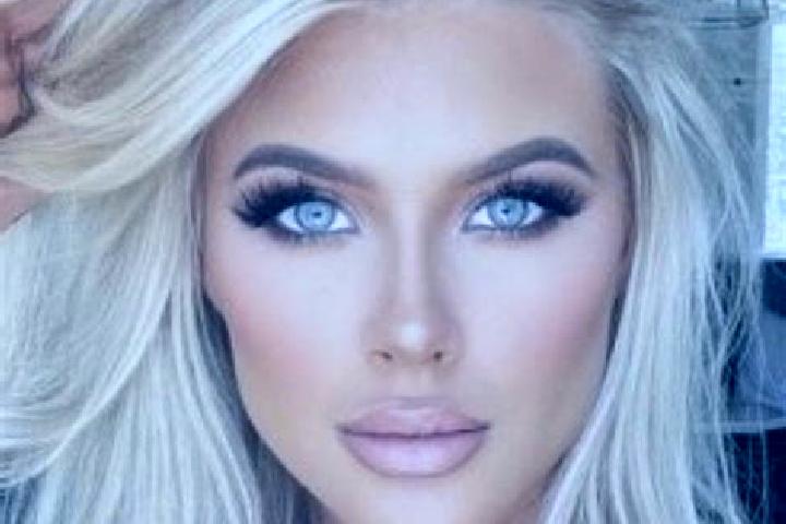 Naomi, 27, a platinum blonde hazel-eyed latina companion based in Buros. Offering BDSM, 69, OWO, Deep French Kissing. Available for incall and outcall, day a...