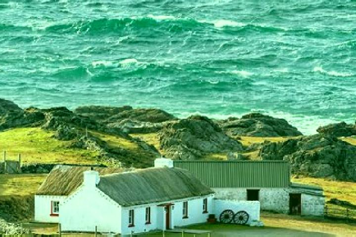 Naomi, 27 — Escort in Donegal, Ireland