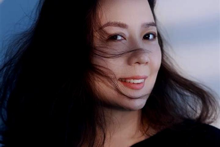 Naomi, 27 — Escort in Hatu Buh, China