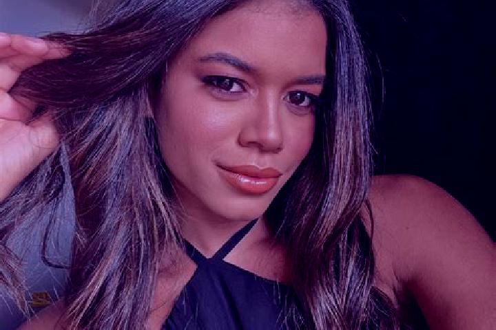 Naomi, 27 — Escort in Igaratinga, Brazil