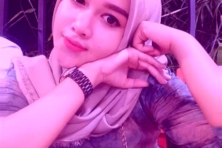 Naomi, 27 — Escort in Tekik Wetan, Indonesia