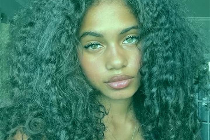 Naomi, 28, a auburn blue-eyed ebony companion based in Matadamas. Offering Travel Companion, Deep French Kissing, 69, BDSM. Available for incall and outcall,...