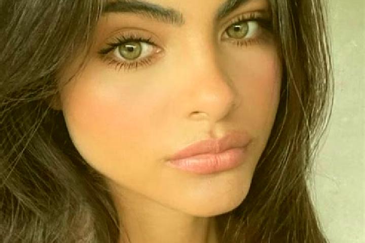 Naomi, 28, a brunette green-eyed middle eastern companion based in Pasrur. Offering Prostate Massage, Striptease, BDSM. Available for incall and outcall, ove...