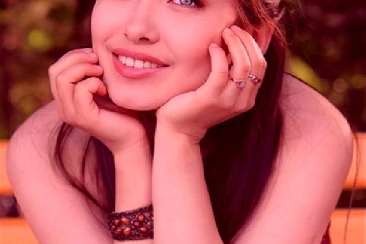 Naomi, 28, a red blue-eyed asian companion based in Temuka. Offering Roleplay, Couples, Overnight. Available for incall and outcall, day and evening dates.