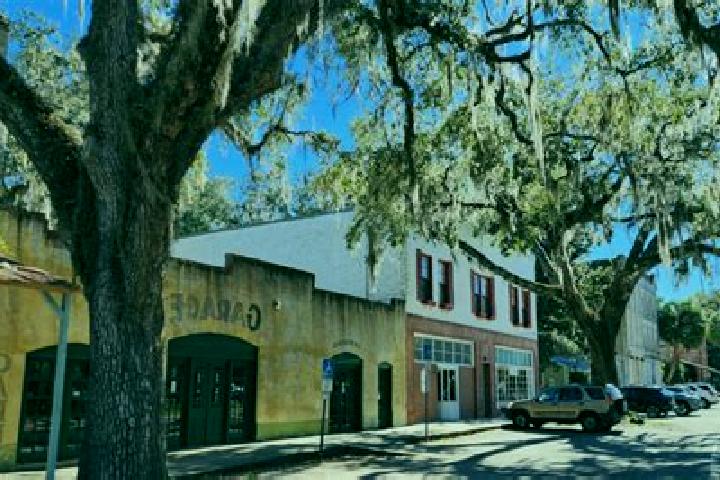 Naomi, 28 — Escort in Micanopy, United States