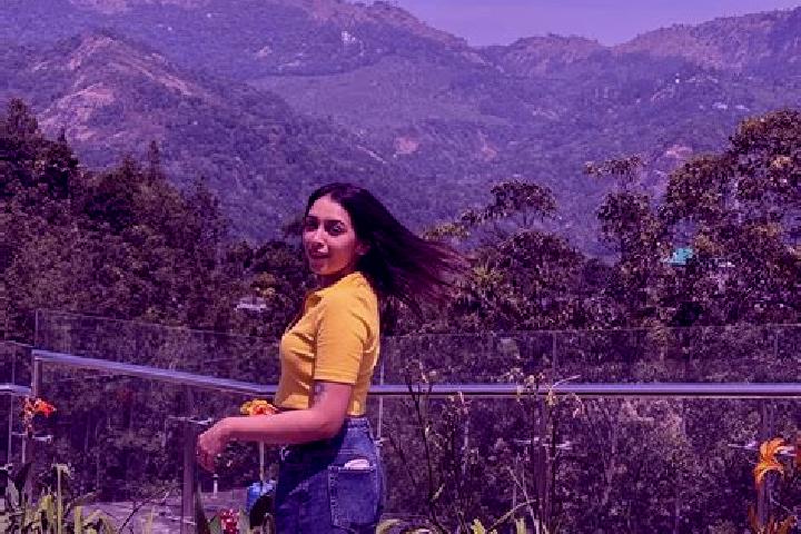Naomi, 28 — Escort in Mirwah Gorchani, Pakistan