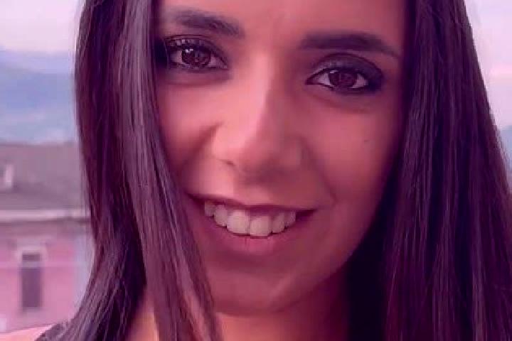 Naomi, 28 — Escort in Sarnano, Italy