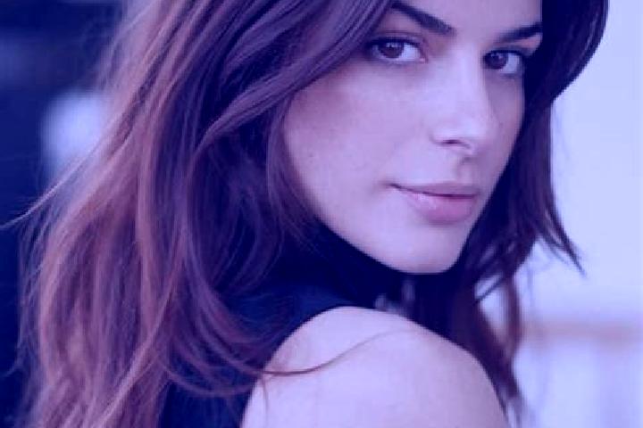 Naomi, 29, a auburn brown-eyed caribbean companion based in Adoukro. Offering Striptease, OWO, Domination. Available for incall and outcall, day and evening ...
