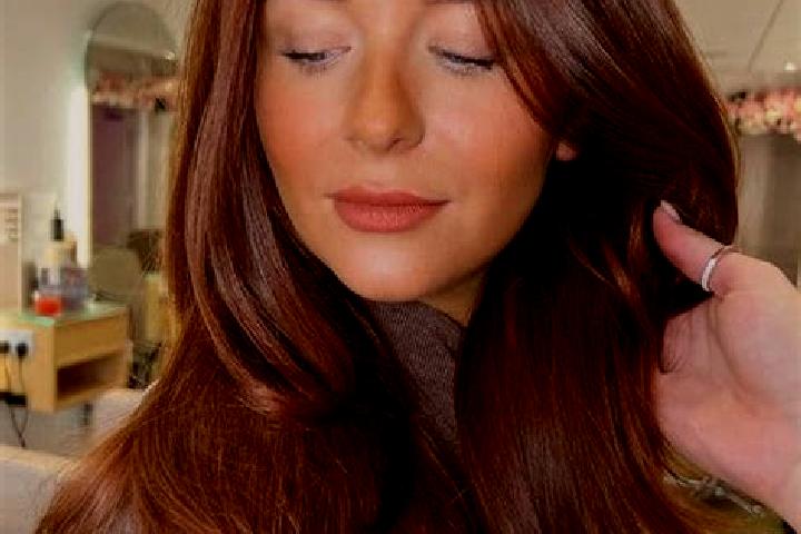 Naomi, 29, a auburn brown-eyed mediterranean companion based in Casimiro de Abreu. Offering Party Girl, Massage, Couples, Girlfriend Experience, Tantra. Avai...