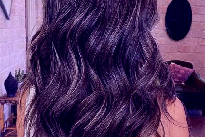 Naomi, 29, a brunette grey-eyed asian companion based in Plumergat. Offering GFE, Party Girl, A-Level. Available for incall and outcall, day and evening dates.