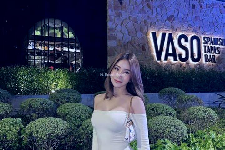 Naomi, 29 — Escort in Anak Bukit, Malaysia