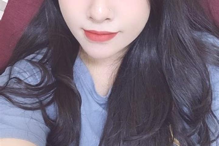 Naomi, 29 — Escort in Lam Thao, Vietnam