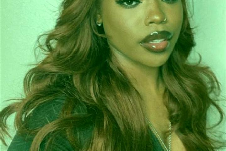 Naomi, 30, a auburn amber-eyed ebony companion based in Chunian. Offering Massage, Domination, Prostate Massage. Available for incall and outcall, day and ev...