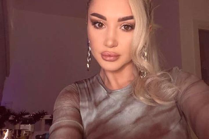 Naomi, 30, a blonde grey-eyed asian companion based in Chame. Offering Massage, Travel Companion, Striptease, Fetish. Available for incall and outcall, overn...