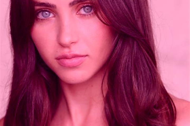 Naomi, 30, a brunette blue-eyed latina companion based in Parkville. Offering Dinner Date, Fetish, Erotic Massage, Party Girl, CIM. Available for incall and ...