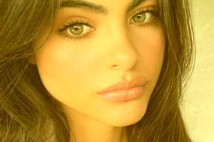 Naomi, 30, a brunette green-eyed indian companion based in Ipiau. Offering Domination, Fetish, BDSM, Erotic Massage. Available for incall and outcall, overni...