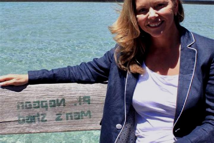 Naomi, 30 — Escort in Dromana, Australia