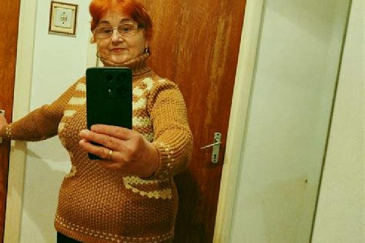 Naomi, 30 — Escort in Fetesti, Romania