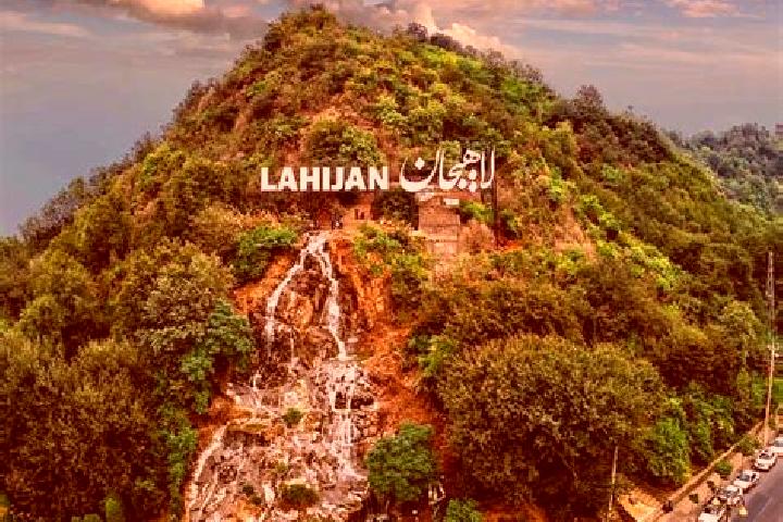 Naomi, 30 — Escort in Lahijan, Iran