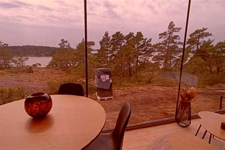 Naomi, 30 — Escort in Vaestanfjaerd, Finland