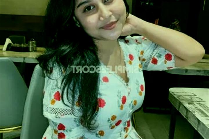 Naomi, 30 — Escort in Valsad, India